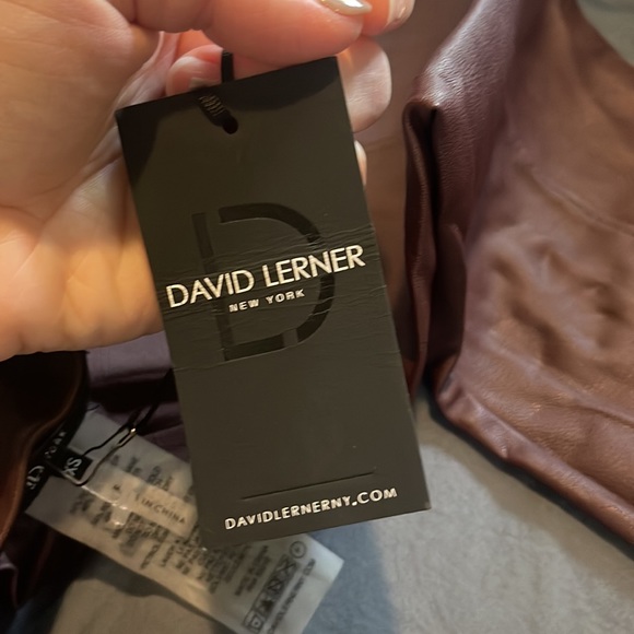 DAVID LERNER NY - pin tuck flared crop - matte - Picture 3 of 3